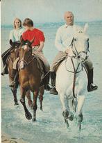 Paardrijden langs het strand 1974, Verzamelen, Ansichtkaarten | Dieren, Verzenden, 1960 tot 1980, Gelopen, Paard
