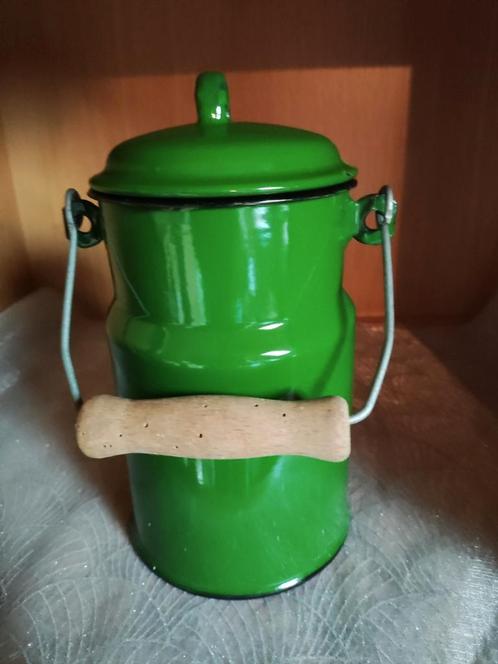 Mooie vintage emaille melkemmer, Antiek en Kunst, Antiek | Emaille, Verzenden