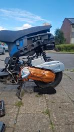 125cc skr/typhoon goed lopend ook te ruil, Fietsen en Brommers, Scooters | Piaggio, Ophalen, Gebruikt, Overige modellen