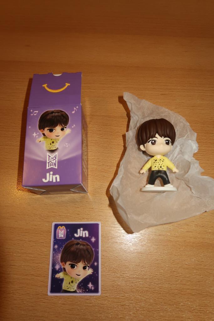 Jin BTS tiny tan figuur uit happy meal van mcdonalds nieuw, Verzamelen, Poppetjes en Figuurtjes, Nieuw, Ophalen of Verzenden