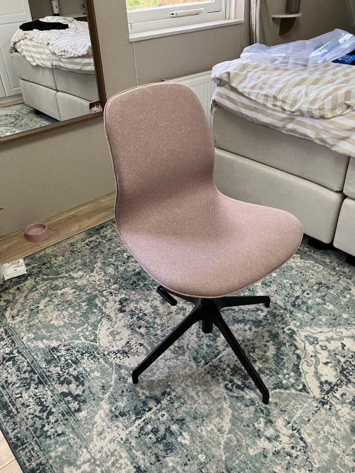 Langfjall bureaustoel (ikea), Huis en Inrichting, Bureaustoelen, Zo goed als nieuw, Bureaustoel, Overige kleuren, Ophalen