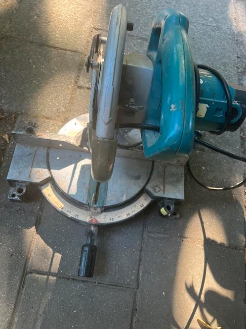 Makita MLS100 Afkortzaag 260mm Professionele Precisie, Doe-het-zelf en Verbouw, Gereedschap | Zaagmachines, Gebruikt, Afkortzaag