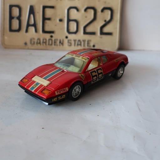 Bburago Ferrari BB512 rood 1:24 vintage, Ophalen of Verzenden, Gebruikt, Auto, Bburago
