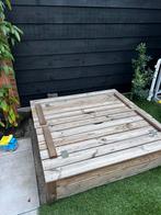Gratis Zandbak met bankjes 120x120cm, Kinderen en Baby's, Speelgoed | Buiten | Zandbakken, Ophalen, Gebruikt
