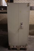 Dermetaal brandkast  kluis archiefkast
