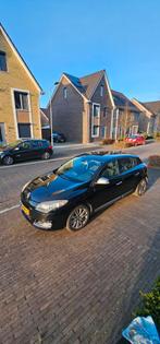 Renault Mégane 1.4 gt 96KW HB 2011 Zwart, Auto's, Renault, Voorwielaandrijving, Zwart, 4 cilinders, Leder en Stof
