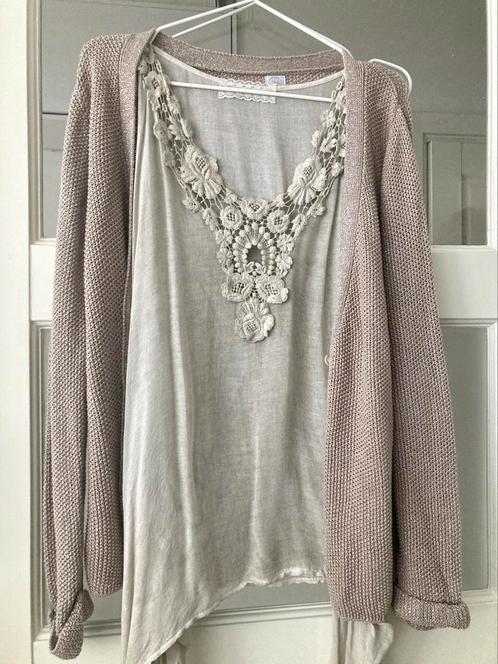 DES PETITS HAUTS Prachtig vest mt M/L, Kleding | Dames, Truien en Vesten, Zo goed als nieuw, Maat 38/40 (M), Beige, Ophalen of Verzenden