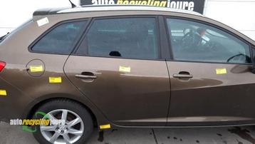 Portier 4Deurs rechts-achter van een Seat Ibiza (LS8S) beschikbaar voor biedingen