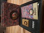 SPECIALE UITVOERING IN BLIK 70 JAAR ZIPPO.FRIENDS FOR A LIFE, Verzamelen, Ophalen of Verzenden, Zo goed als nieuw, Aansteker