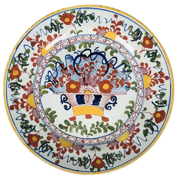 56. Delfts faïence schaal, 18e eeuw, Antiek en Kunst, Antiek | Schalen, Ophalen of Verzenden