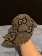 Gucci Wollen Pet - Nieuw, Maat M, Ophalen of Verzenden, Nieuw, Pet