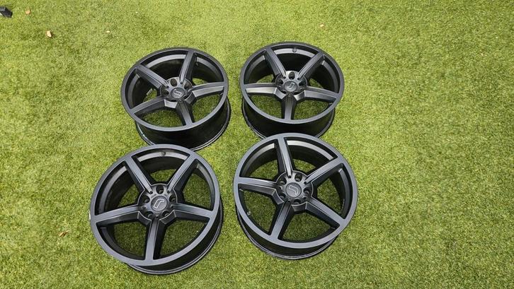 Rondell KBA 46767 19 inch 5X120 8JX19 ET15, Auto-onderdelen, Banden en Velgen, 19 inch, Gebruikt, Ophalen of Verzenden