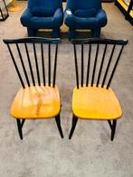 Set van twee vintage spijlenstoelen, Huis en Inrichting, Stoelen, Ophalen, A, A, A