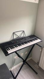 Keyboard MAX Music KB2, Muziek en Instrumenten, Keyboards, 61 toetsen, Zo goed als nieuw, Met standaard, Ophalen