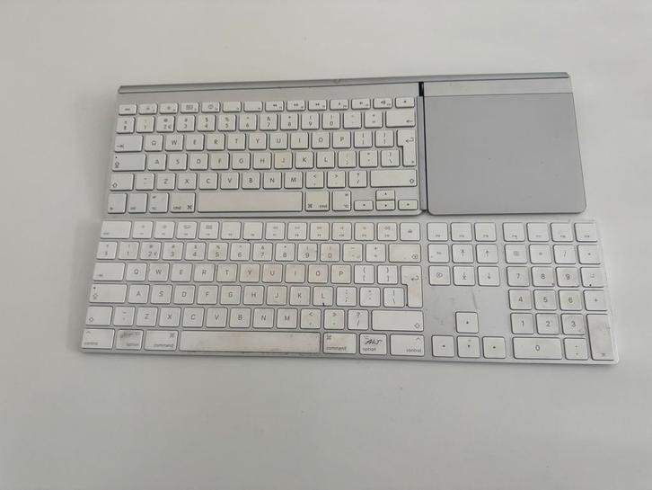 Diverse Apple Toetsenborden - Bedraad & Draadloos, Computers en Software, Toetsenborden, Gebruikt, Qwerty, Bedraad, Ophalen of Verzenden