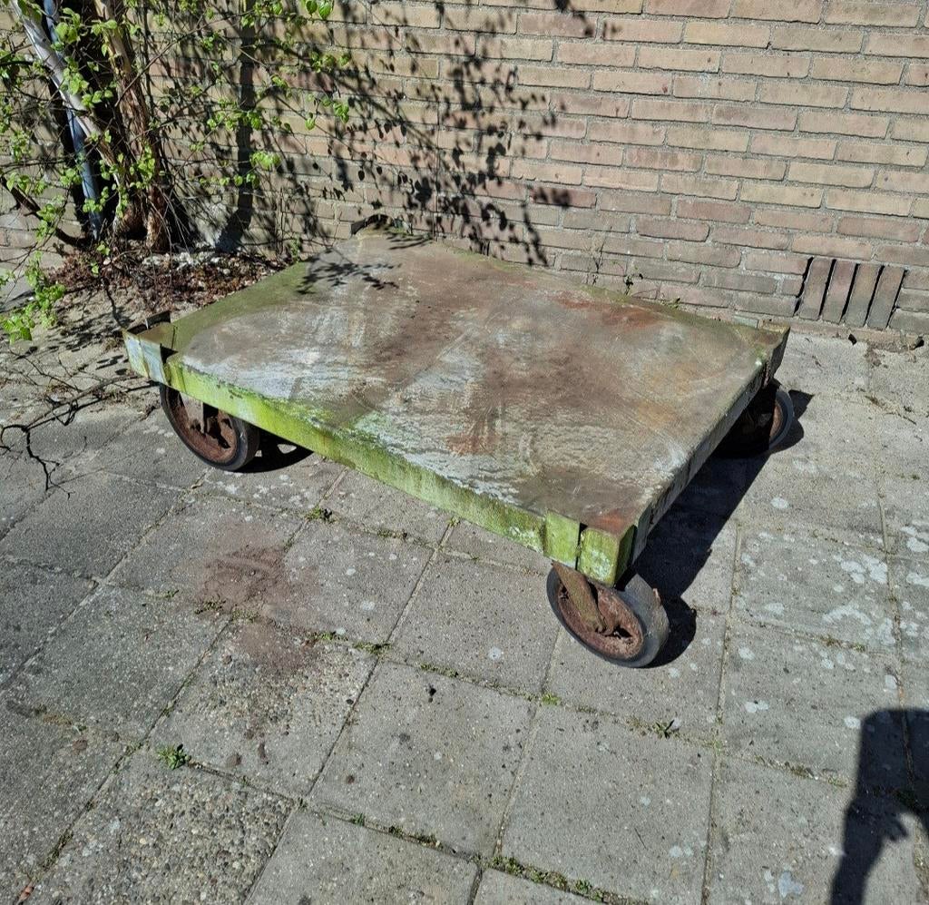 Industriele Transportkar, Ophalen, Gebruikt, Onbekend, Onbekend