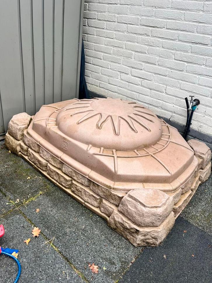 Step2 Zandbak met Deksel, Kinderen en Baby's, Speelgoed | Buiten | Zandbakken, Gebruikt, Ophalen