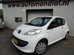 Peugeot 107 1.0-12V XR Apk mei 2026, Auto's, Voorwielaandrijving, Stof, Gebruikt, Zwart