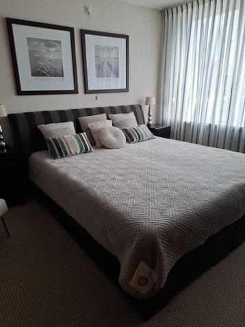 BOXSPRING BEDDEN beschikbaar voor biedingen