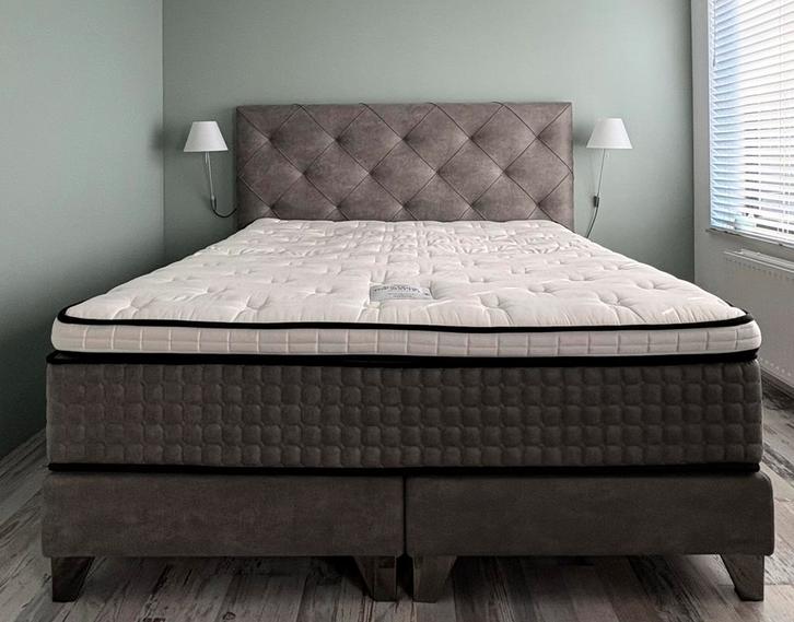 Serta Magnifique Boxspringcombinatie 180x210 + Hoofdbord, Huis en Inrichting, Slaapkamer | Bedden, Zo goed als nieuw, Tweepersoons