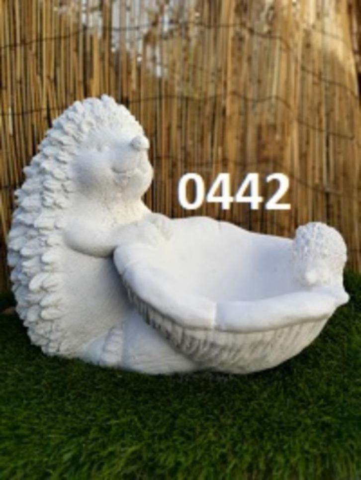Egel met water/ planten bakje voor buiten of binnen, Tuin en Terras, Tuinbeelden, Nieuw, Overige typen, Beton, Ophalen