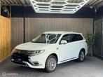Mitsubishi Outlander 2.4 PHEV S-Edition|LED|ACC|Keyles|Full, Automaat, 135 pk, Zwart, 4 cilinders