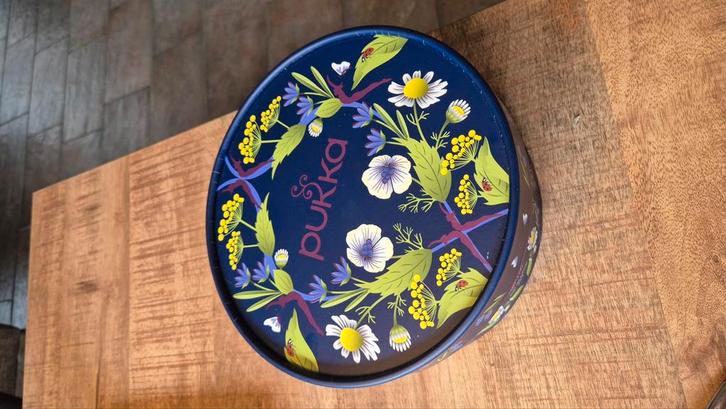 Lege Pukka Theedoos- Decoratief en Praktisch, Huis en Inrichting, Woonaccessoires | Kisten, Ophalen of Verzenden