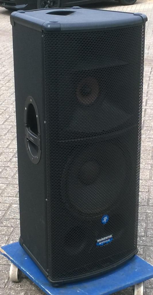 Luidsprekers 15 inch 3-weg Mackie SR-1530, actief, Audio, Tv en Foto, Luidsprekers, Refurbished, Overige typen, 120 watt of meer