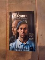 First Responder Renaldo Ishaak, Ophalen of Verzenden, Zo goed als nieuw, Renaldo Ishaak