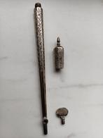 Antiek Zilveren Tamboereernaald houder voor € 85, Antiek en Kunst, Ophalen