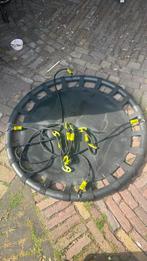 Ronde nest schommel, Ophalen, Zo goed als nieuw, Schommel