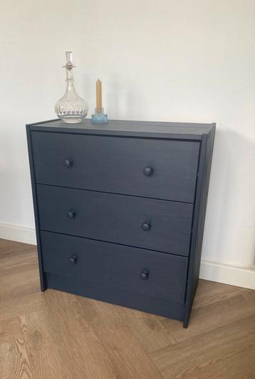 Ladekastje 3 lades beschikbaar voor biedingen