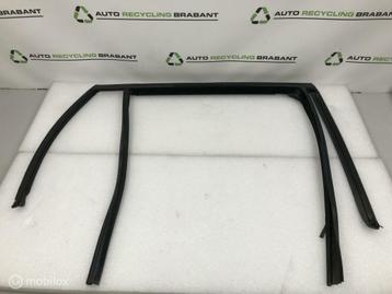 Raamlijst Rechts Achter BMW X5 F15 ORIG 51357465926 beschikbaar voor biedingen