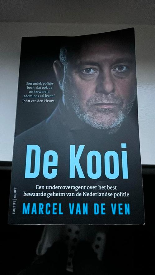Marcel van de Ven - De Kooi, Boeken, Thrillers, Zo goed als nieuw, Nederland, Ophalen of Verzenden