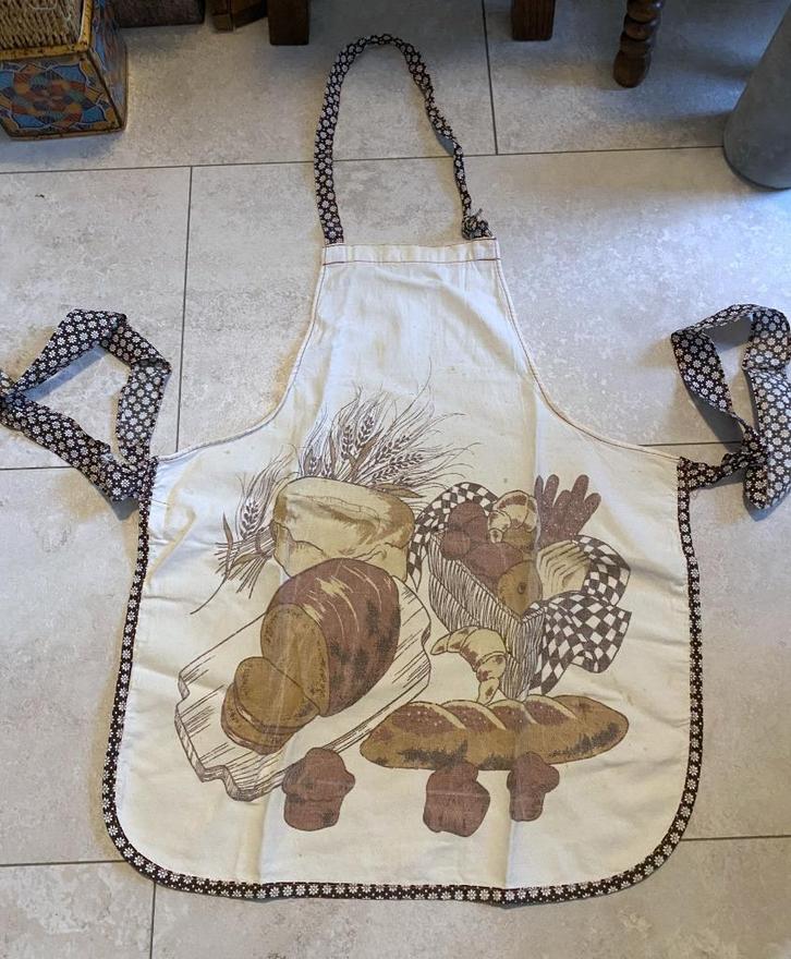 retro setje keuken schort, oven wanten, pannenlap, placemat, Huis en Inrichting, Keuken | Textiel, Zo goed als nieuw, Schort, Beige