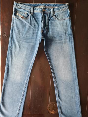 ZGAN DIESEL LARKEE REGULAR STRAIGHT STRETCH SIZE 33/30!! beschikbaar voor biedingen