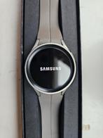 Samsung Galaxy Watch 5 Pro + Extra Bandjes, Sieraden, Tassen en Uiterlijk, Smartwatches, Ophalen of Verzenden, Zo goed als nieuw