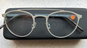Titanium bril MODO beschikbaar voor biedingen