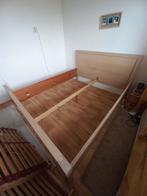 Houten Bed (voor een matras van 160x200), Huis en Inrichting, Ophalen, Gebruikt, Tweepersoons, 200 cm