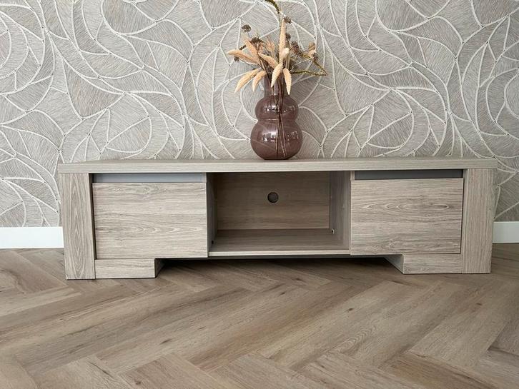 Moderne TV Kast, Huis en Inrichting, Kasten | Televisiemeubels, Gebruikt, Minder dan 100 cm, 150 tot 200 cm, 25 tot 50 cm, Overige houtsoorten