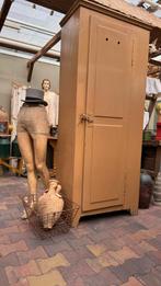 Originele houten locker, stoere kast, massief hout, planken, Antiek en Kunst, Curiosa en Brocante, Ophalen