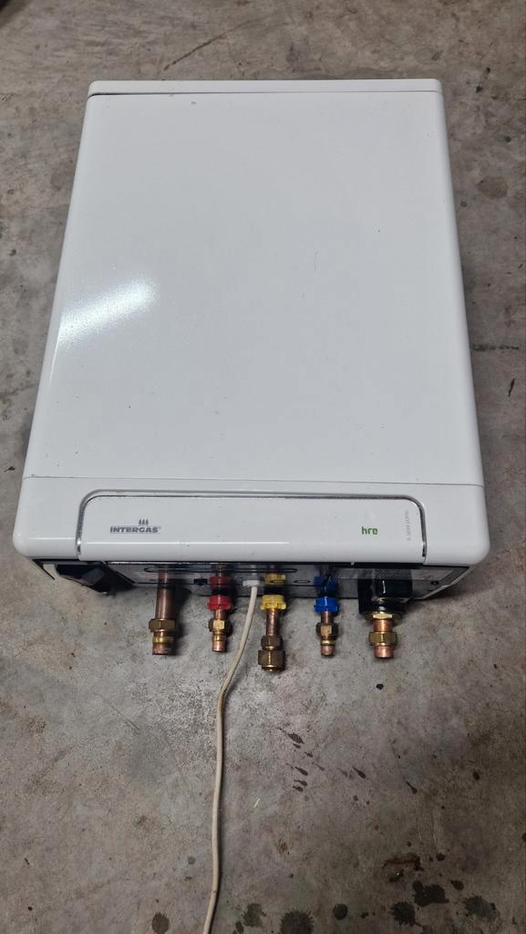 Intergas HR 24/18 Ketel (2016), Doe-het-zelf en Verbouw, Geisers en Boilers, Gebruikt, Geiser, Minder dan 20 liter, Ouder dan 10 jaar