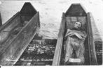 Wieuwerd Mummies in de Grafkelder., Ophalen of Verzenden, 1960 tot 1980, Ongelopen, Groningen