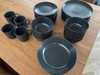 SERVIES IKEA FARGKLAR, DONKERGRIJS NU MAAR 30,00, Ophalen, Zo goed als nieuw, Bord(en), Overige stijlen