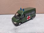 Ford Transit Army Ambulance Hongwell 1:43, Ophalen of Verzenden, Zo goed als nieuw, Auto, Overige merken