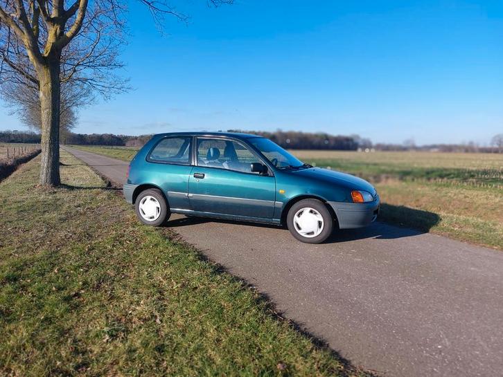 Toyota Starlet 1.3 16V AUT 1997 Groen, Auto's, Toyota, Particulier, Starlet, Benzine, Hatchback, Automaat, Origineel Nederlands