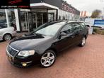 Volkswagen Passat Variant 1.6 FSI Highline Business 6vers na, Auto's, Volkswagen, 13 km/l, 4 cilinders, 116 pk, Zwart