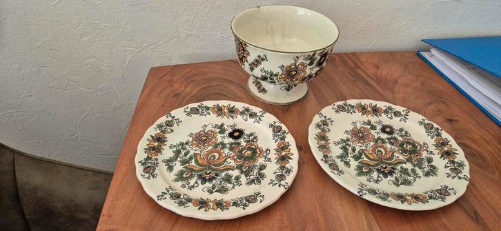 Antieke A36 Delft handwerk borden en schaal op voet, Antiek en Kunst, Antiek | Wandborden en Tegels, Ophalen of Verzenden