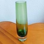 Aseda Zweden, Torpedo vaas, groen, mondgeblazen, 21 cm, Gebruikt, Ophalen of Verzenden, Glas, Minder dan 50 cm