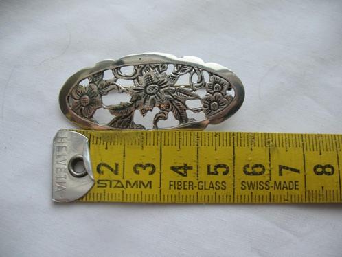 Zilver Broche Ingesneden Floral Vintage, Antiek en Kunst, Antiek | Goud en Zilver, Zilver, Ophalen of Verzenden
